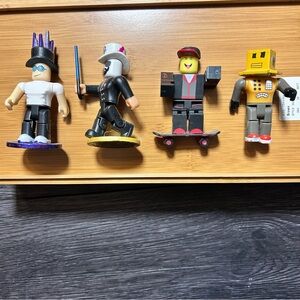 Roblox Action Figure Lot Jazwares Characters Skateboard Wizard Robot